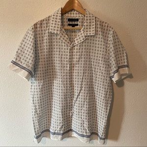 Banana Republic Slim Fit Short Sleeve Button Down Size M